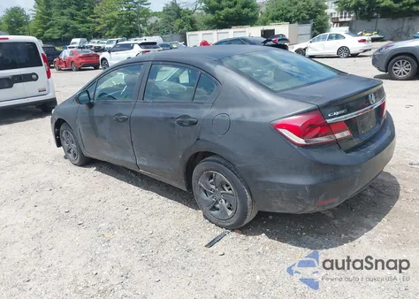2015 Honda Civic Lx z USA, uszkodzony, nr VIN 19XFB2F55FE260686